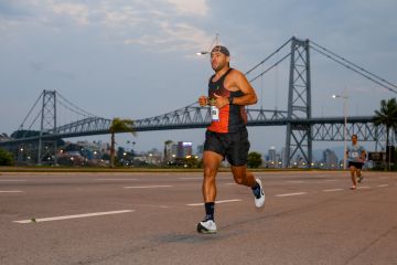 Maratona Internacional de Floripa 21k e 42k - Florianópolis 2022