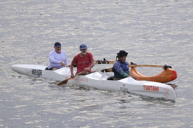 Canoa Havaiana na Enseada de Botafogo