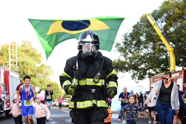 10º Corrida e Caminhada 14º GB