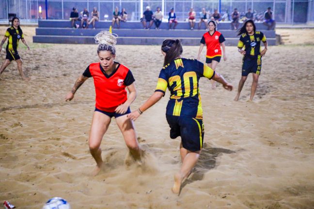 Futebol de Areia  Feminino - Montanhês B x Calafate