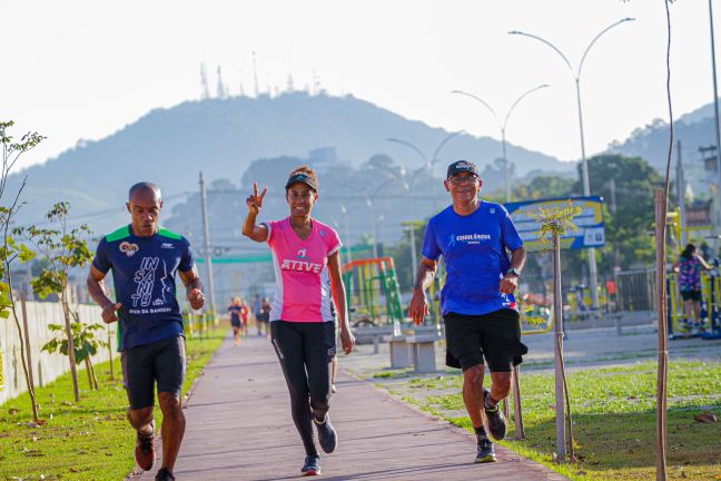 Treinos ULTRAMARATONA do JOÃO com os amigos 58 anos/KM - Parque Linear Cobilândia