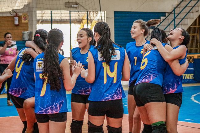 Amistoso de Vôlei Sub 15