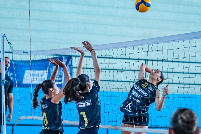 Torneio de Vôlei Feminino 