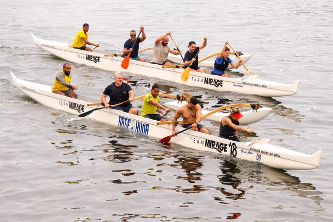 Treino Canoa Havaiana na Enseada de Botafogo