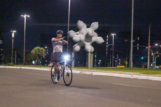 Treinos de Bike na Orla Noite