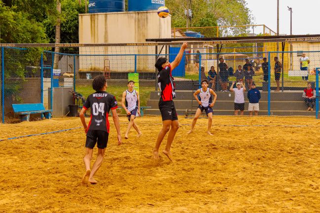 Aabb - Volei Masculino Quadra 3 Amanhã 