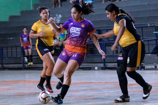 Estadual de Futsal Feminino - Real Sociedade X Grêmio Xapuriense 