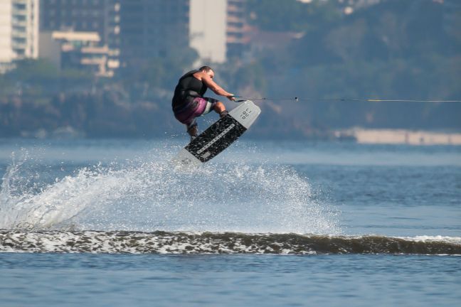 Orla de Charitas 01/09/2024 - Canoa - Parapente - Wake - SUP