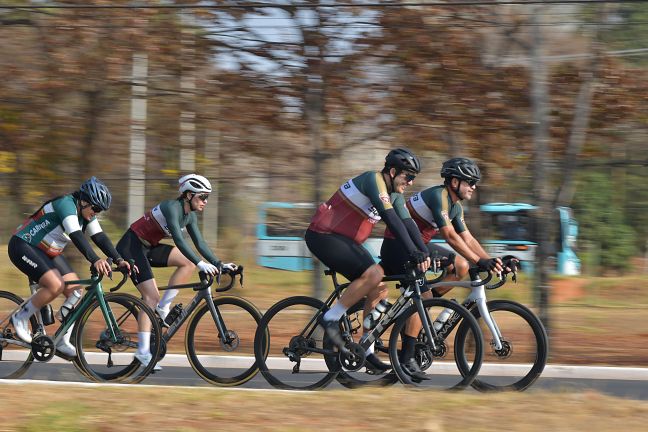 Treino CICLISMO NA PISTA EXTERNA DO PARQUE DA CIDADE - @FOTO.CLAUDIOREIS 