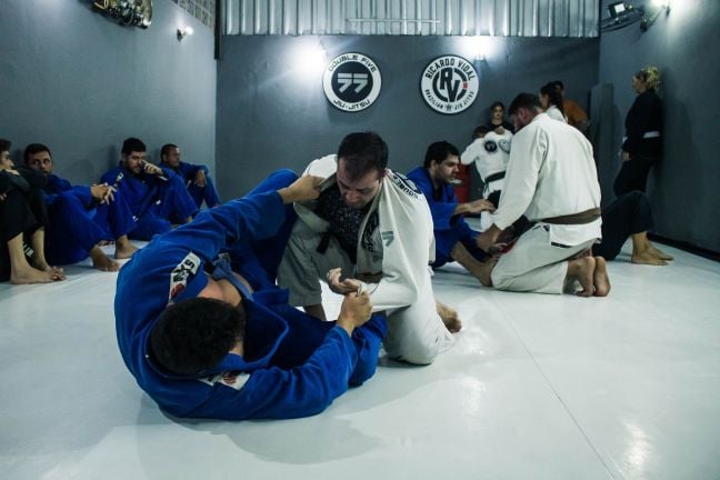 Treino no Ricardo Vidal ( JIU - JITSU ADULTO )