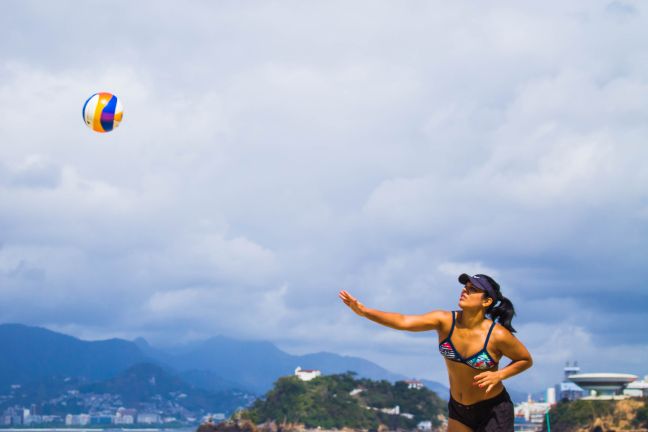 TREINO VÔLEI DE PRAIA EM ICARAÍ ( LOPES TROVÃO )